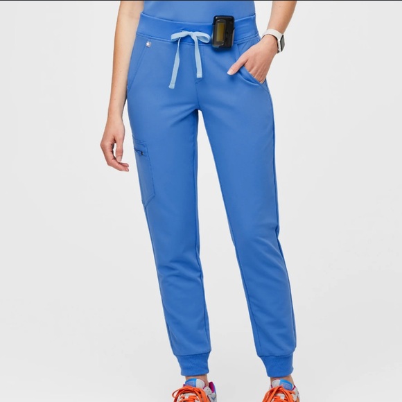 Figs Pants - FIGS womens Zamora cargo jogger scrubs blue size small